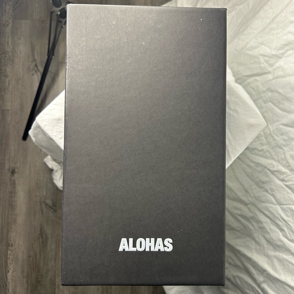 ALOHAS Zebra Sneakers - Picture 10 of 12